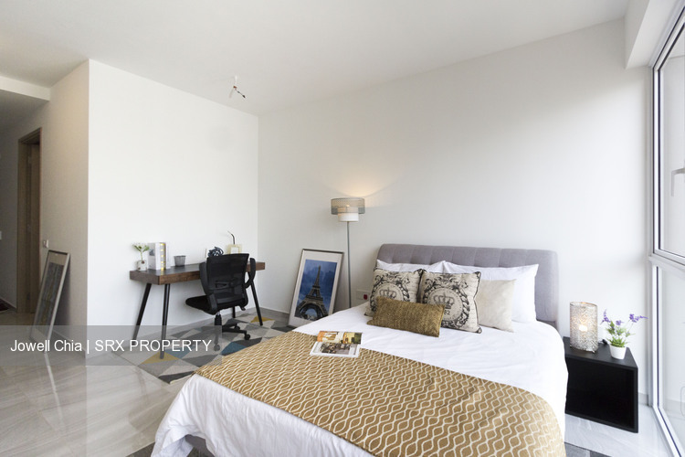 High Park Residences thumbnail photo